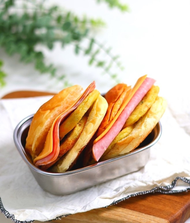 야채계란전 '햄치즈 모닝버거'
