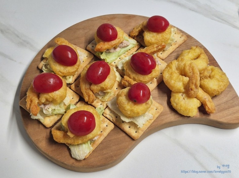 棒球场奶油虾'虾仁卡纳佩'。